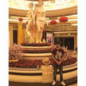 Meet your Posher, Jake